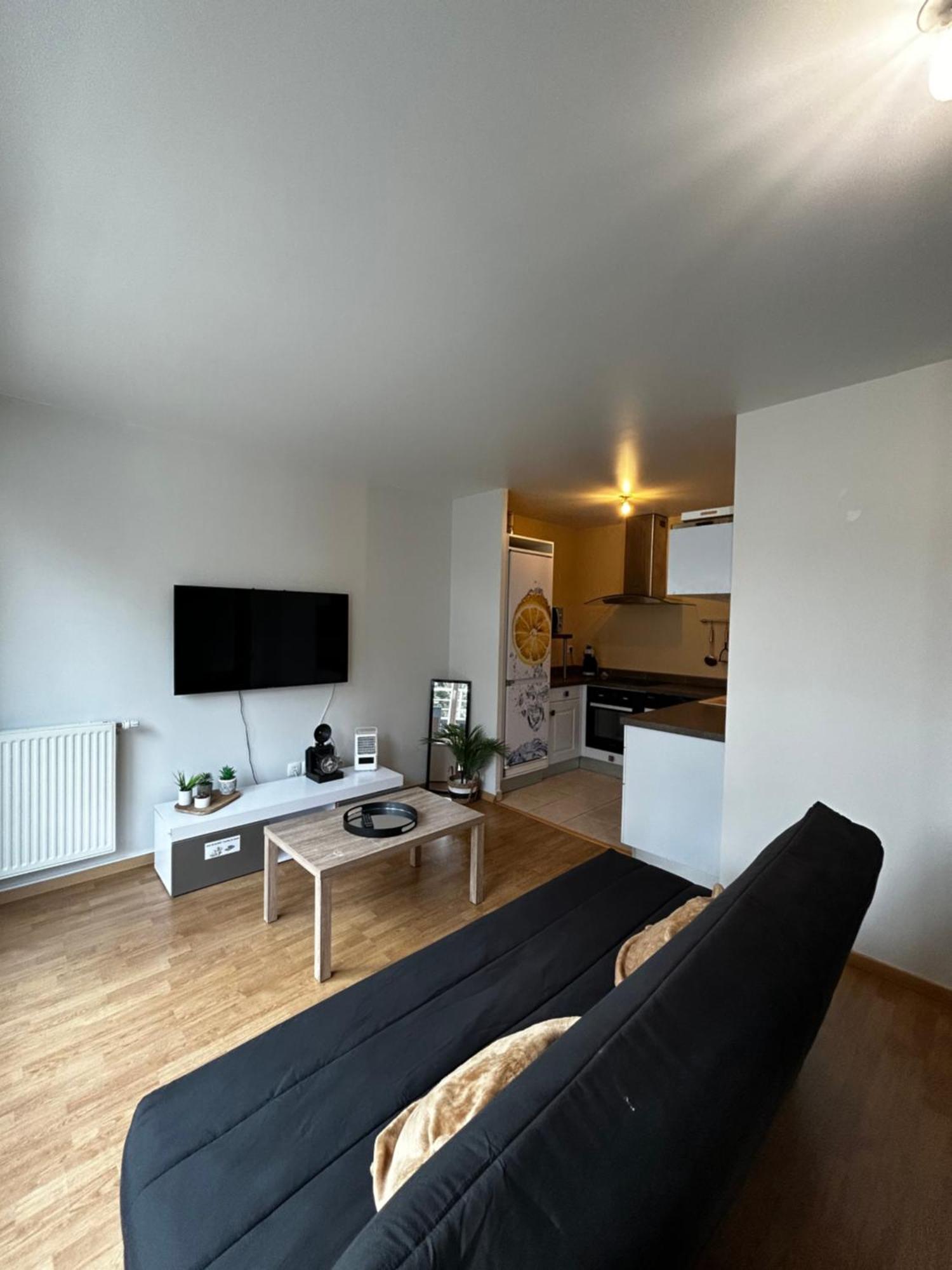 Duplex Lumineux Tout Equipe/Rer D/Balcon/Parking Corbeil-Essonnes Exterior photo