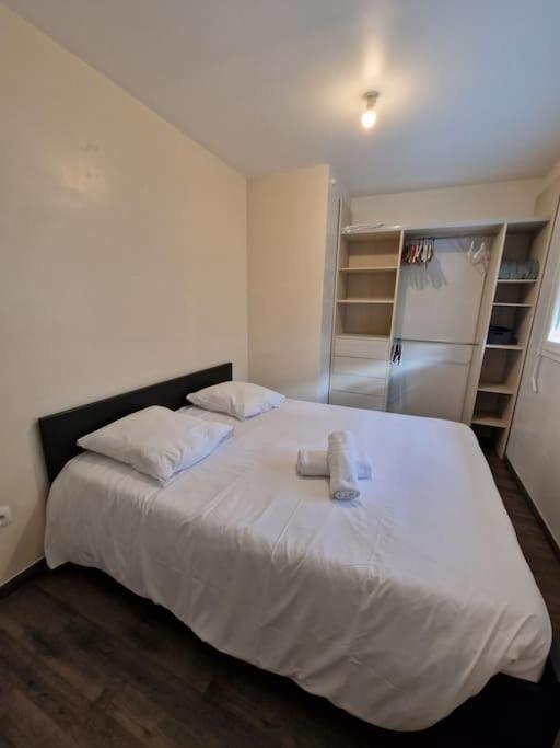 Duplex Lumineux Tout Equipe/Rer D/Balcon/Parking Corbeil-Essonnes Exterior photo